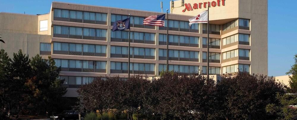 מלון Detroit Marriott ליבוניה מראה חיצוני תמונה