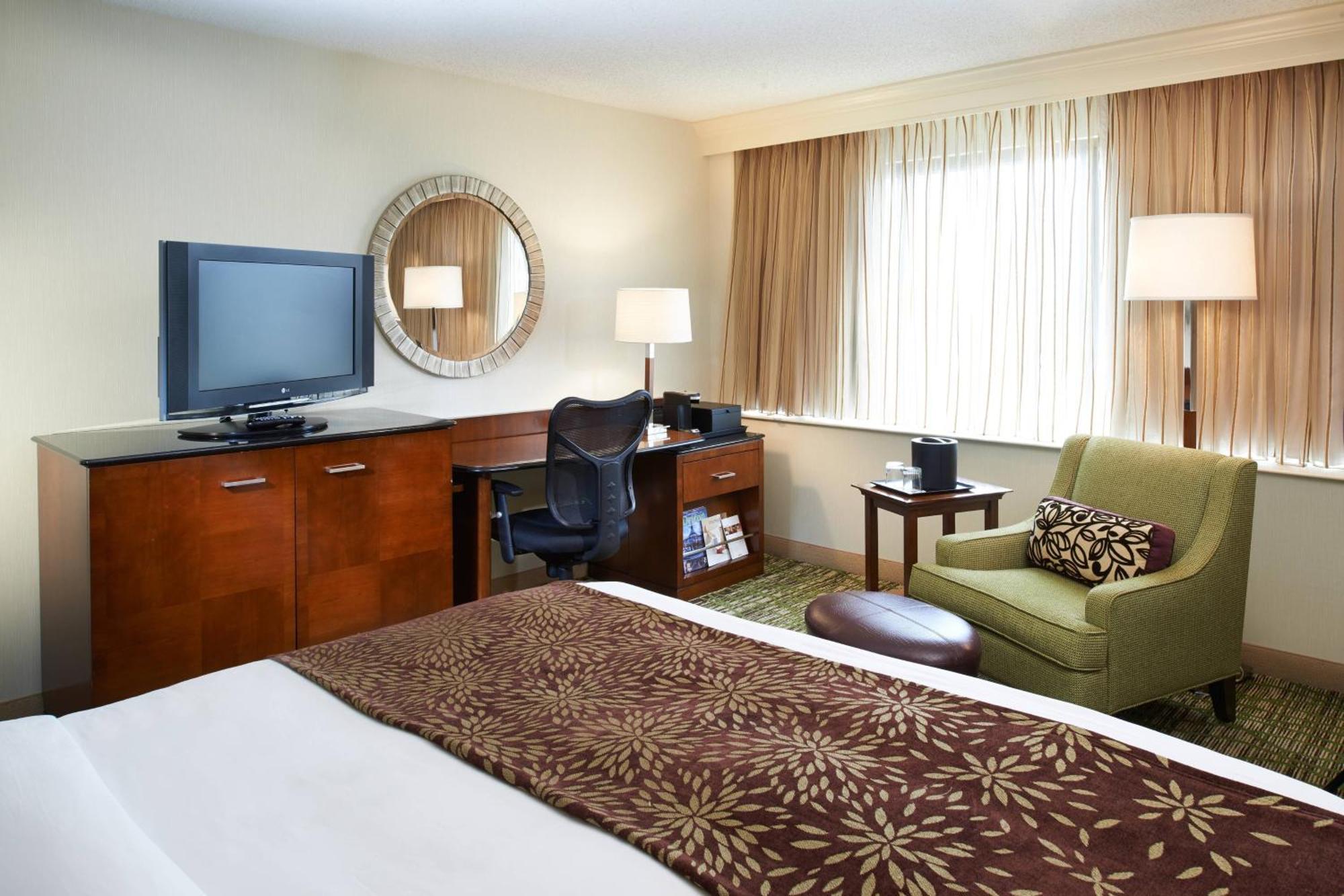 מלון Detroit Marriott ליבוניה מראה חיצוני תמונה