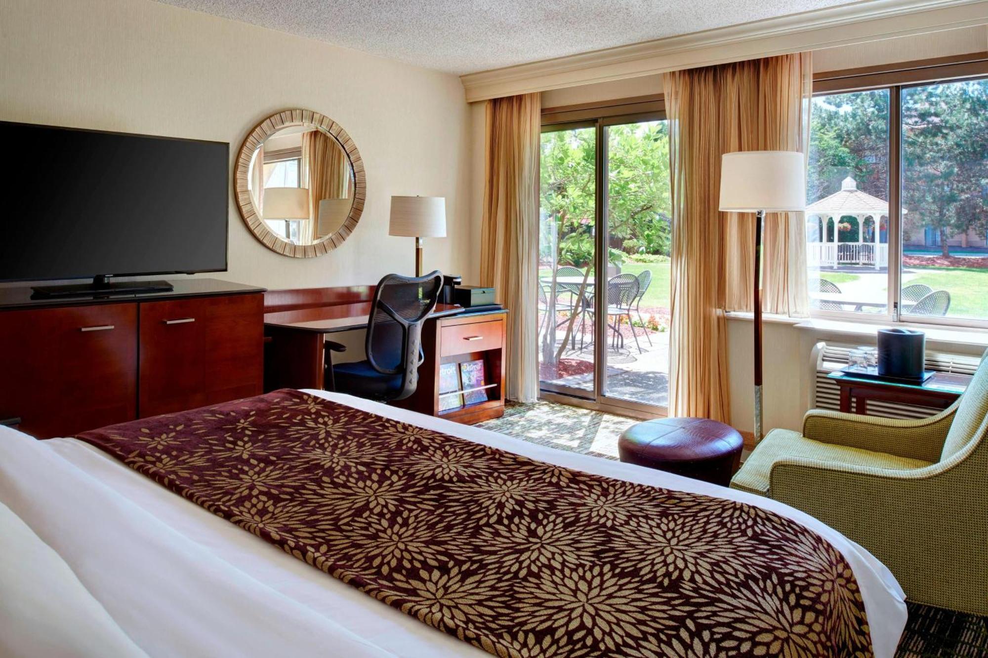 מלון Detroit Marriott ליבוניה מראה חיצוני תמונה
