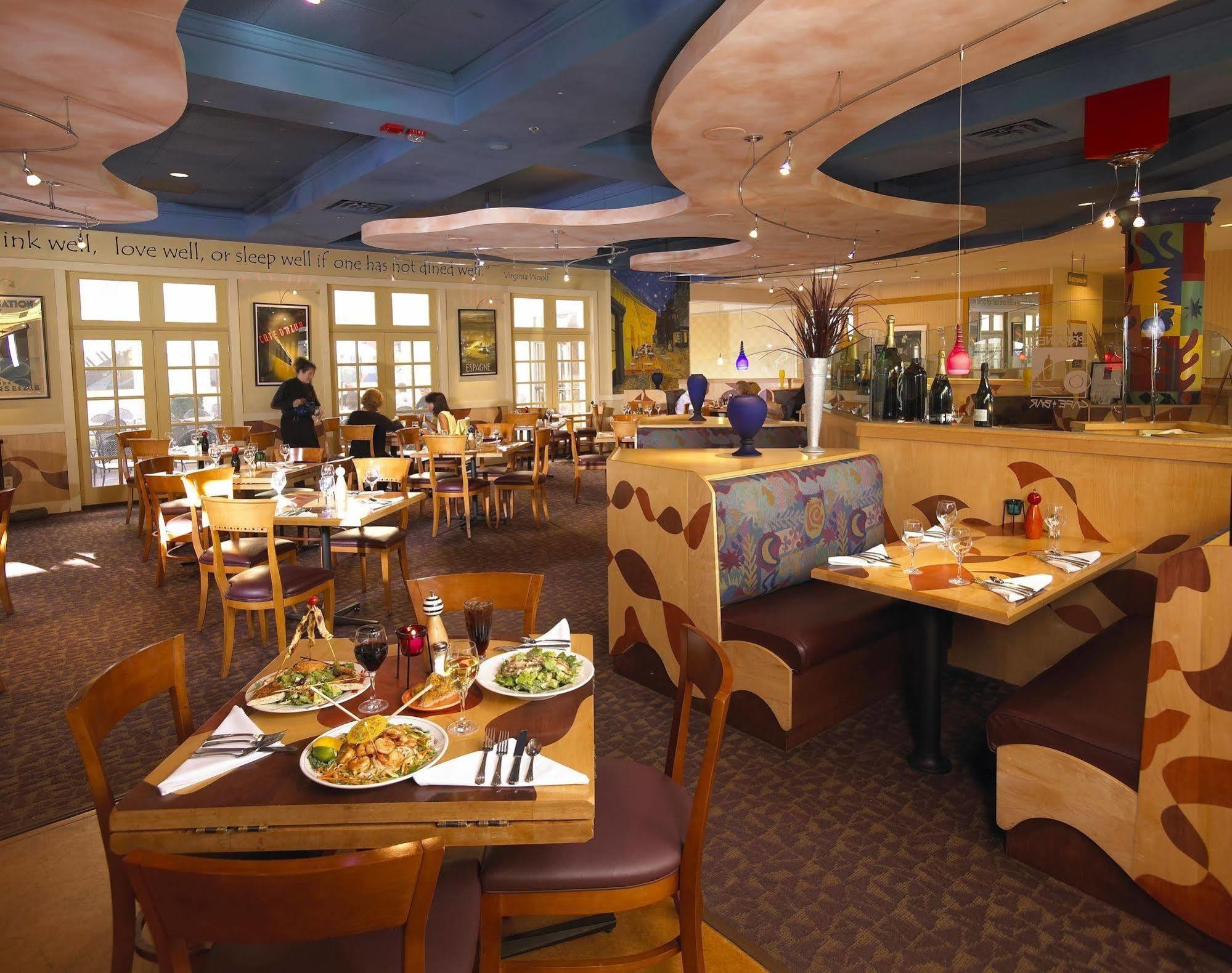 מלון Detroit Marriott ליבוניה מראה חיצוני תמונה